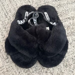 Aldo Fluffy slippers